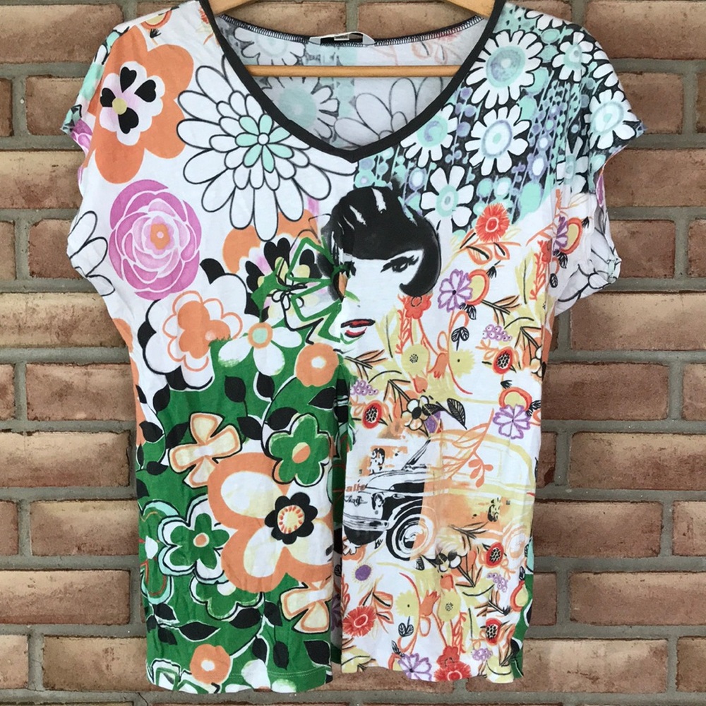 Cabi size L short sleeved, floral print top